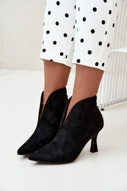 botines para mujer con recortes y tacones en negro Jelya