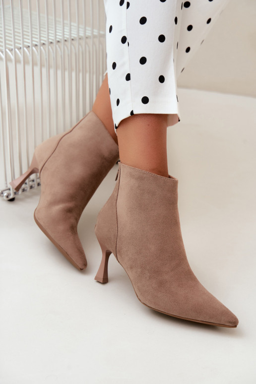 botines aislantes para mujer con tacones en color arena Elsya