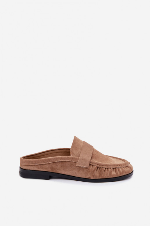 mocasines de mujer con tacón abierto en color arena Parella