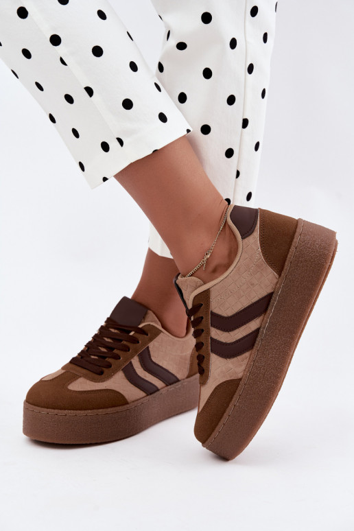 Zapatillas marrones con plataforma y correas Kaya