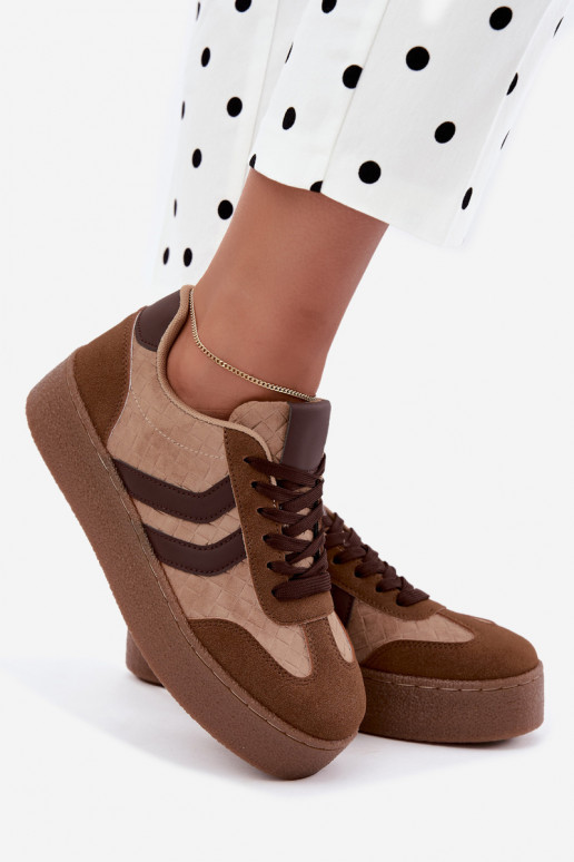 Zapatillas marrones con plataforma y correas Kaya