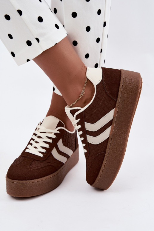 Zapatillas marrones con plataforma y correas Kaya