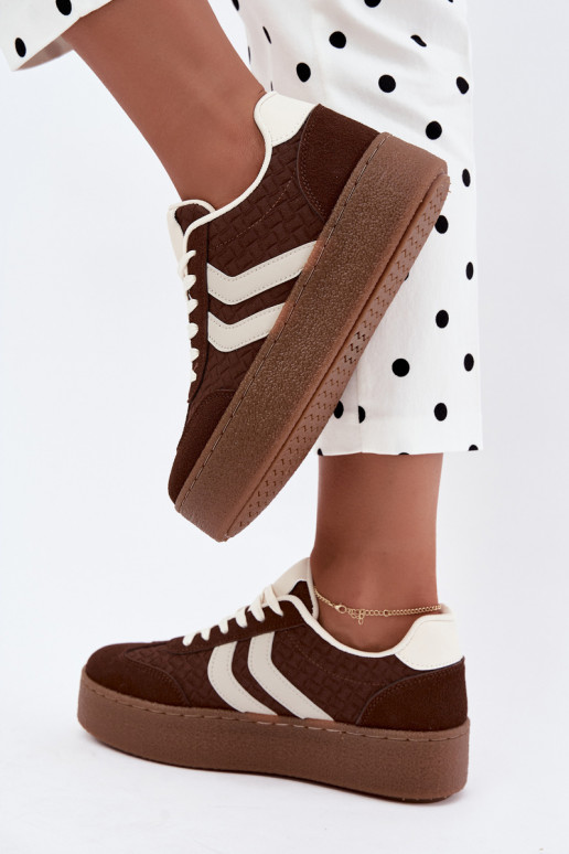 Zapatillas marrones con plataforma y correas Kaya