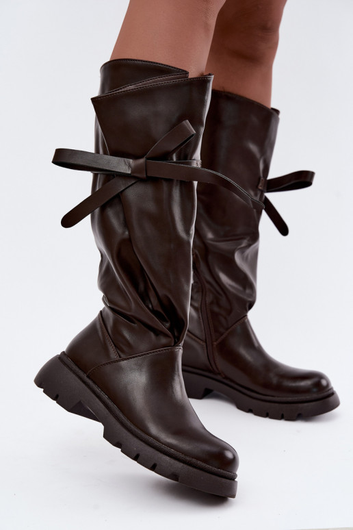 botas altas para mujer con tacones anchos y lazos en color marrón Amely