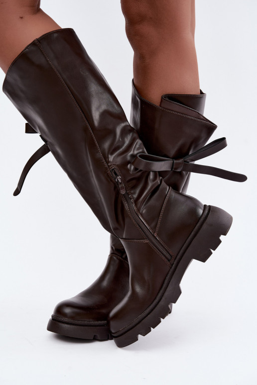 botas altas para mujer con tacones anchos y lazos en color marrón Amely