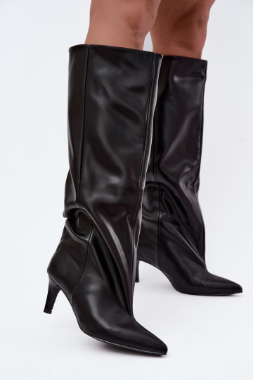botas altas para mujer slip-on con tacones de cuero sintético en color negro Favra