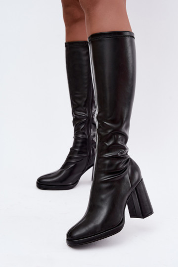 botas altas para mujer con costuras en el eje en color negro Brivana 2