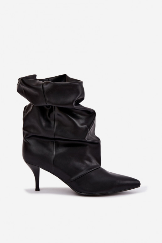 Botines de mujer slouchy slip-on con tacones delgados en color negro Harissa