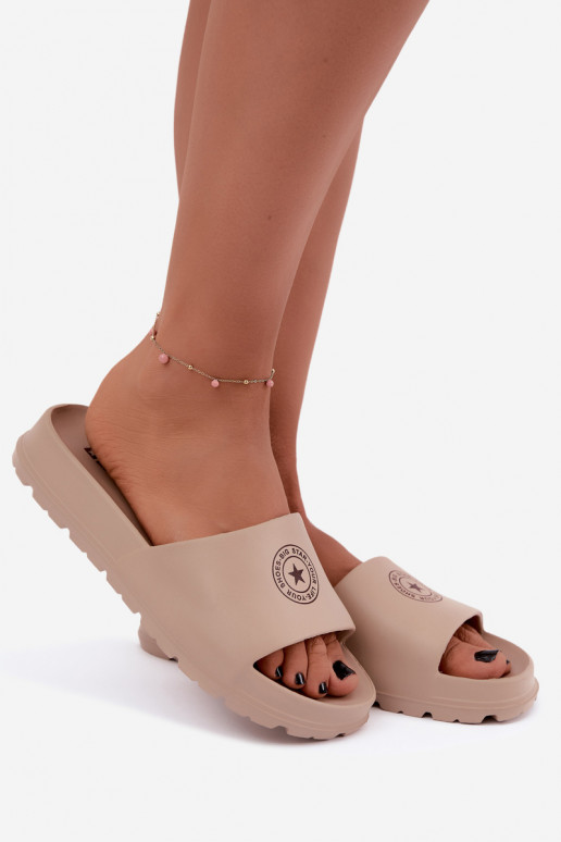 Zapatillas ligeras para mujer Big Star UU274074 en color arena