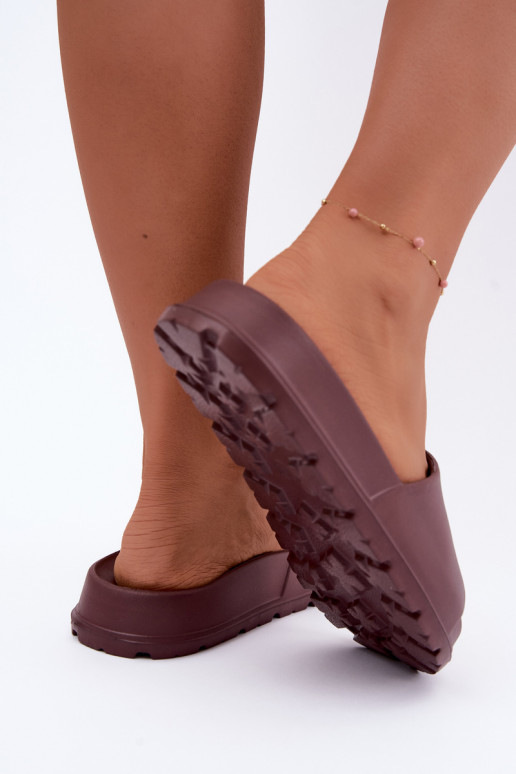 Zapatillas ligeras para mujer Big Star UU274075 en color marrón