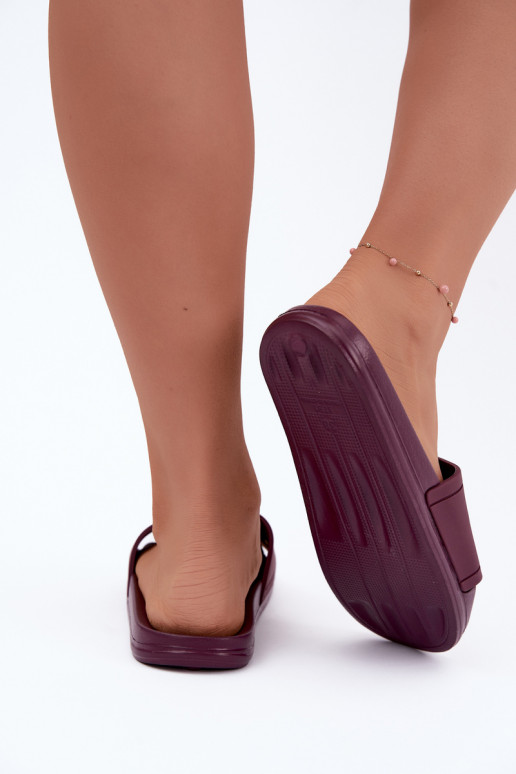 Zapatillas para mujer Big Star UU274070 en color burdeos