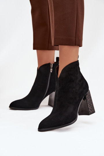 Botines de ante sintético con aislamiento en negro Zivella 2