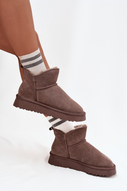 Botas de nieve aisladas de ante con piel en el interior Vinceza 97961 marrones