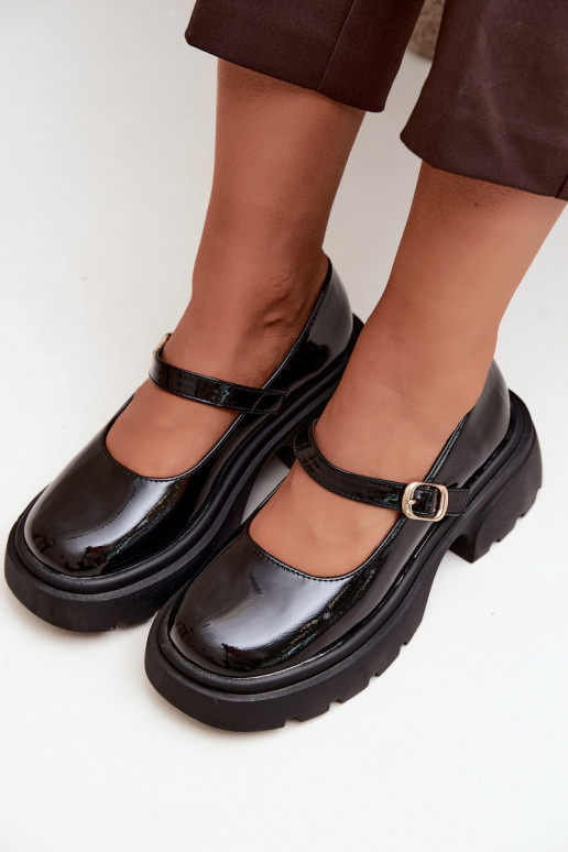 botas de charol con tacones gruesos negras Loxie