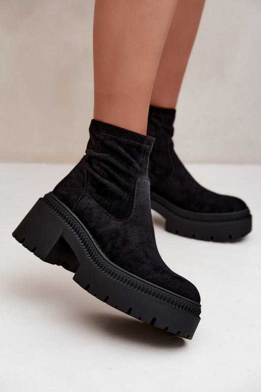 botines para mujer con tacón grueso y plataforma de ante sintético negras Elvianne