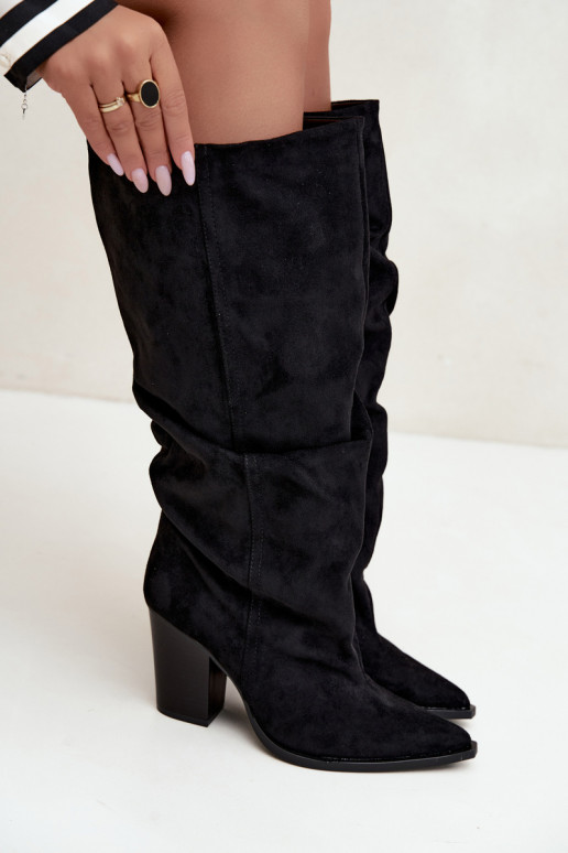 botas altas tipo slip-on con tacones negras Jensy