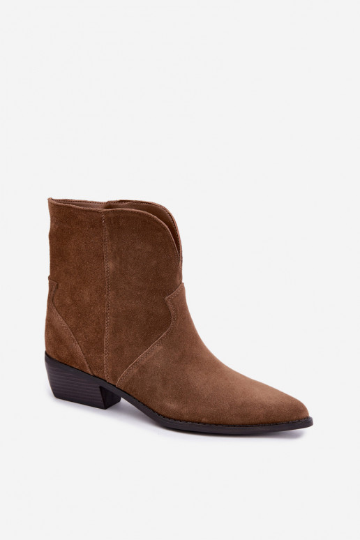botines para mujer de estilo cowboy con tacón de ante natural color marrón Norelle
