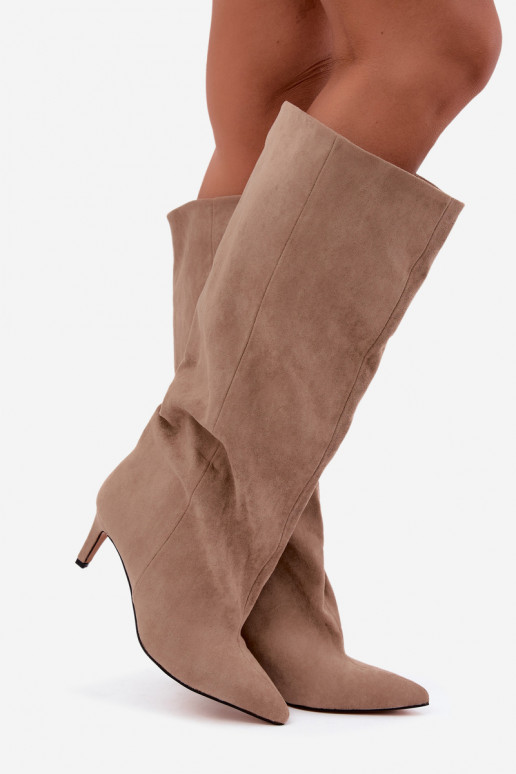 botas altas de mujer slip-on con tacones en arena Favra