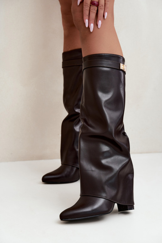 botas altas de mujer en piel sintética chocolate con tacón Avamora