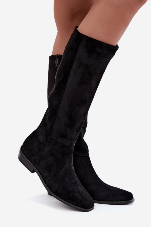 botas altas de mujer con tacón bajo, forradas en negro Feretta