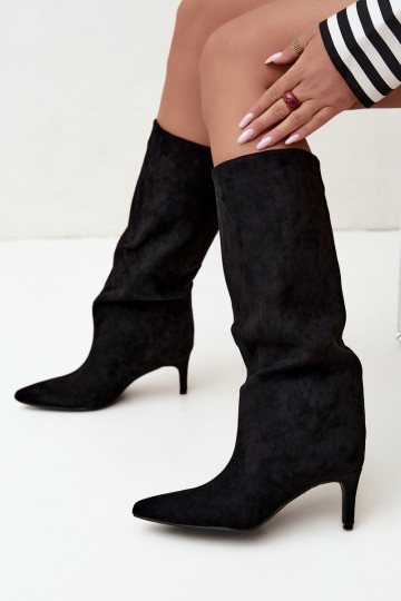 botas altas de mujer tipo slip-on, forradas con tacones finos en negro Olivienne