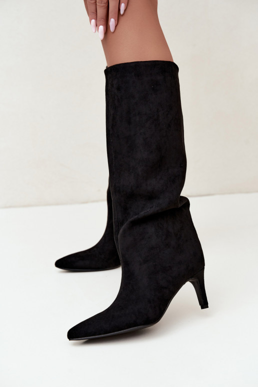 botas altas de mujer tipo slip-on, forradas con tacones finos en negro Olivienne