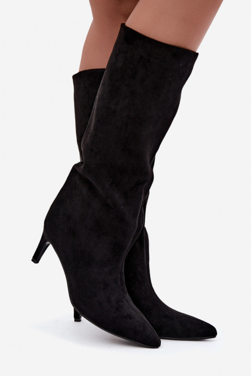 botas altas de mujer tipo slip-on, forradas con tacones finos en negro Olivienne