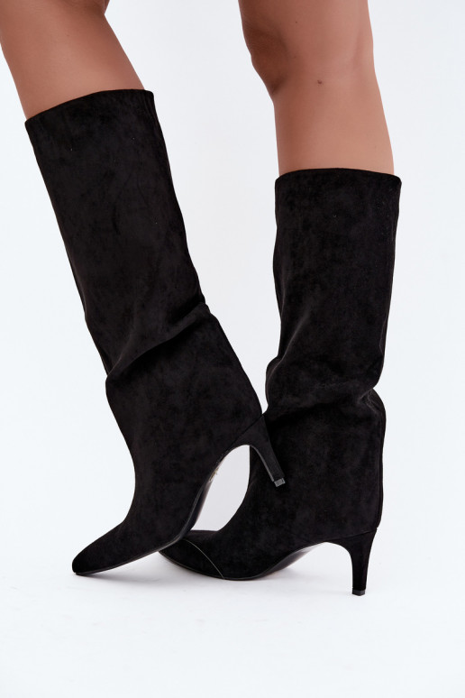 botas altas de mujer tipo slip-on, forradas con tacones finos en negro Olivienne