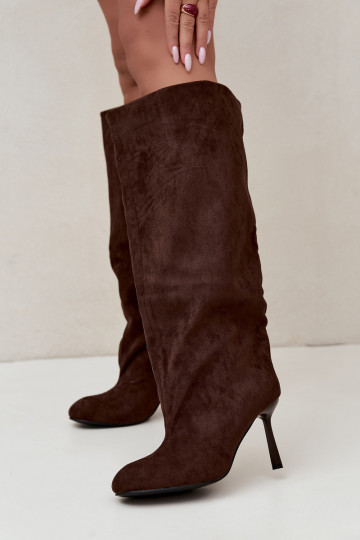 botas altas de mujer tipo slip-on con tacones finos en CzekoladoĮe Caliya