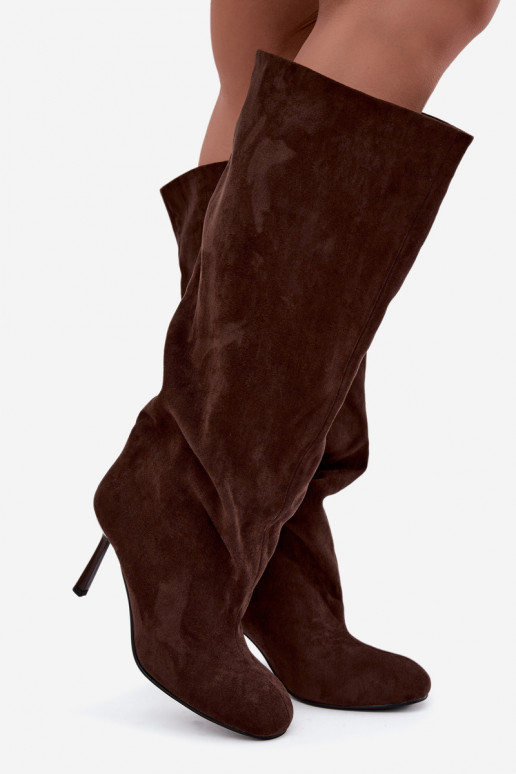 botas altas de mujer tipo slip-on con tacones finos en CzekoladoĮe Caliya