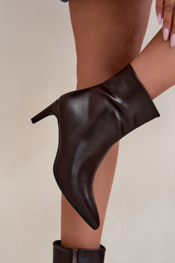 botines de mujer con tacones en cuero sintético color CzekoladoĮe Celisse 2