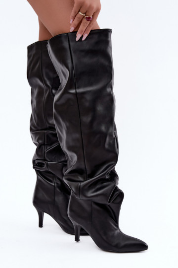botas altas slip-on con tacones en negro Calmy
