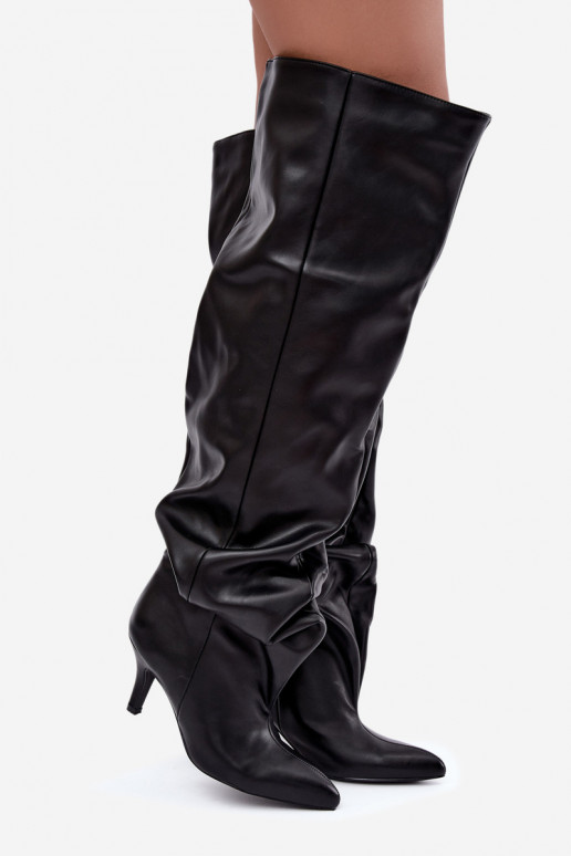botas altas slip-on con tacones en negro Calmy