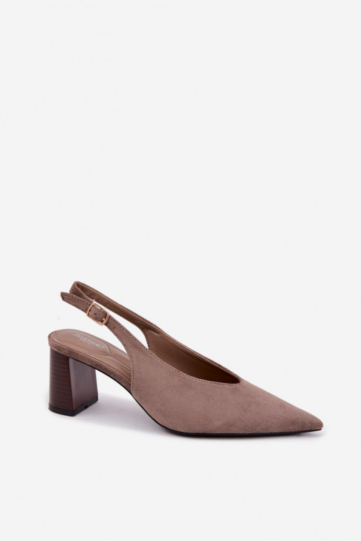 Zapatos de tacón con talón abierto en color arcilla Sorenia