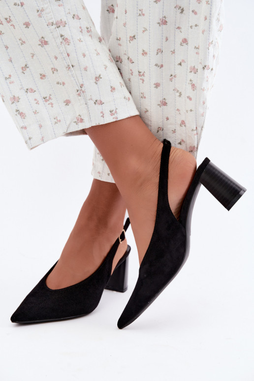 Zapatos de tacón con talón abierto en color negro Sorenia