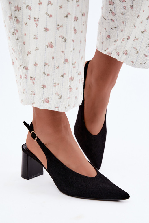 Zapatos de tacón con talón abierto en color negro Sorenia