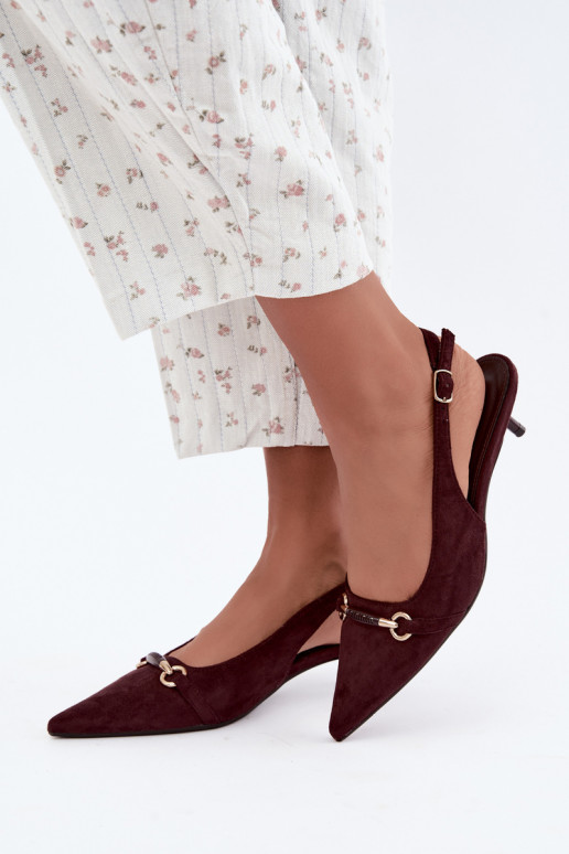 Zapatos de tacón bajo con talón abierto en color burdeos Caylo