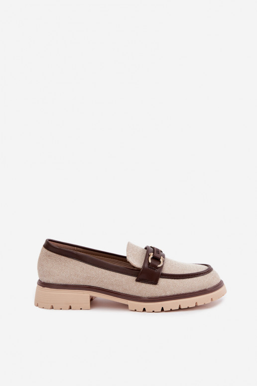Mocasines para mujer con detalles elegantes en color arena y marrón Brika