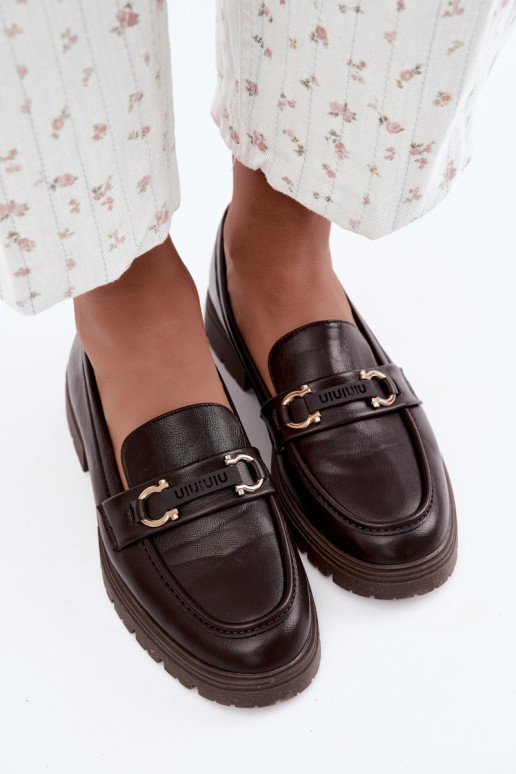 Mocasines para mujer con detalles elegantes en color chocolate Brika