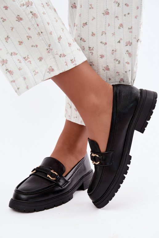 Mocasines para mujer con detalles elegantes en color negro Brika
