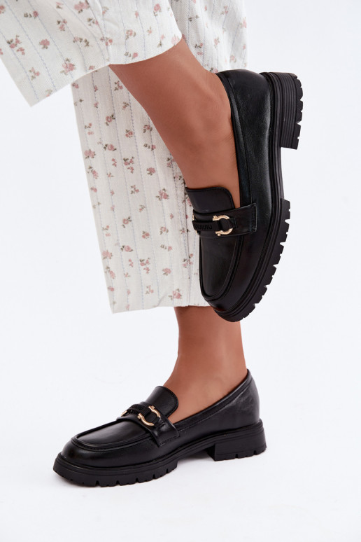 Mocasines para mujer con detalles elegantes en color negro Brika