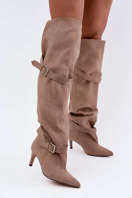 Botas de tacón por encima de la rodilla con correas y hebillas en color arena Tai turibel
