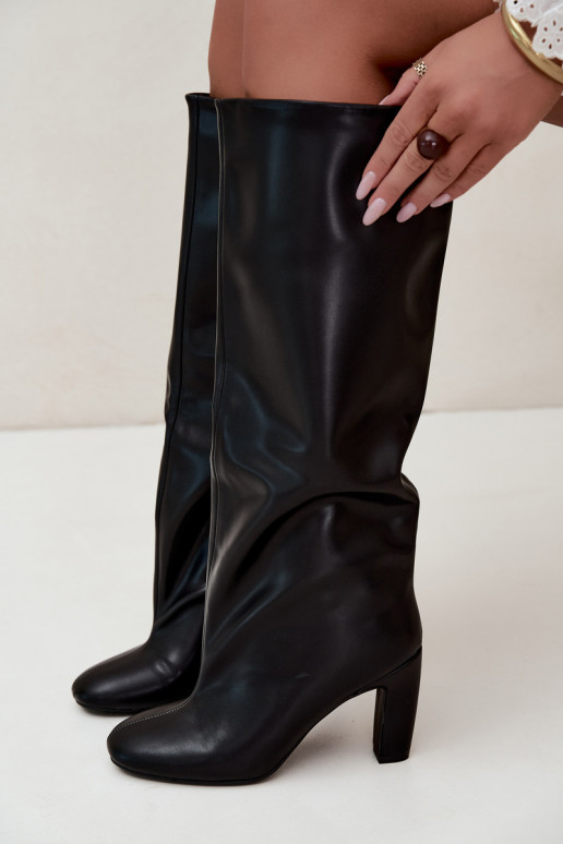 botas altas sin cordones con tacones en color negro Falina