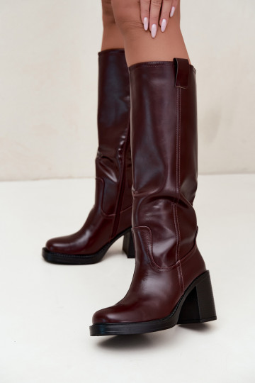 botas altas de mujer acolchadas con tacones en color burdeos Feresa 2