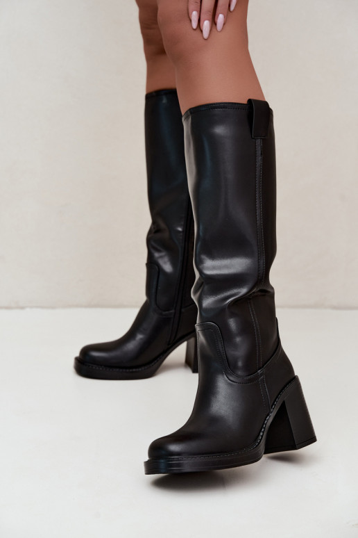 botas altas de mujer acolchadas con tacones en color negro Feresa