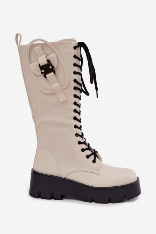 botas altas de mujer acolchadas con cordones y plataforma en color arena Galvia