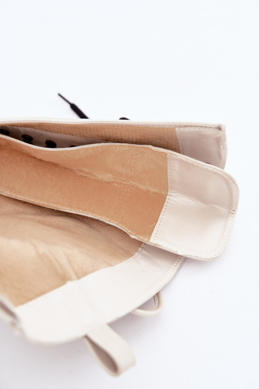 botas altas de mujer acolchadas con cordones y plataforma en color arena Galvia