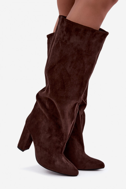 botas altas sin cordones con tacones en color chocolate Emeline
