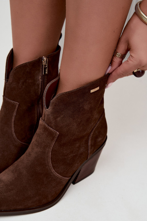Botines de estilo cowboy color marrón chocolate con tacón Big Star