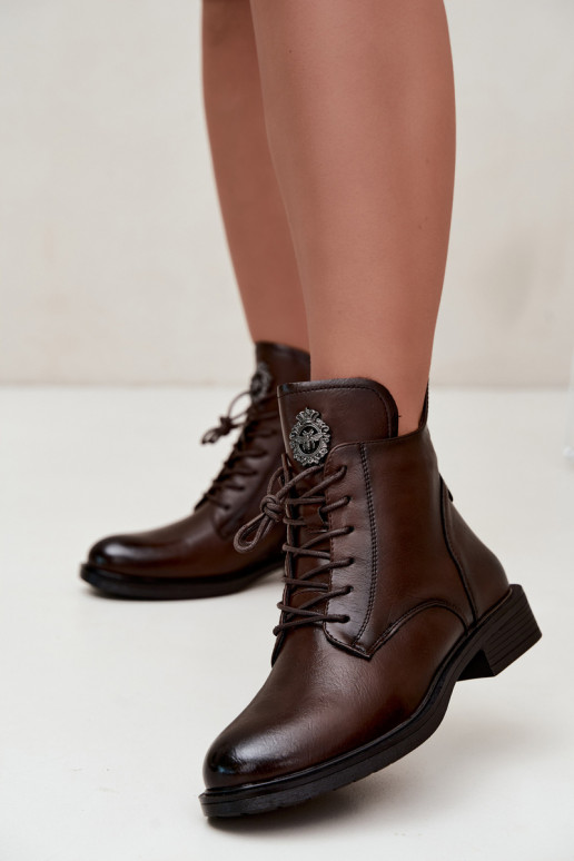 Botines de color marrón chocolate con tacones anchos y adornos Leonise